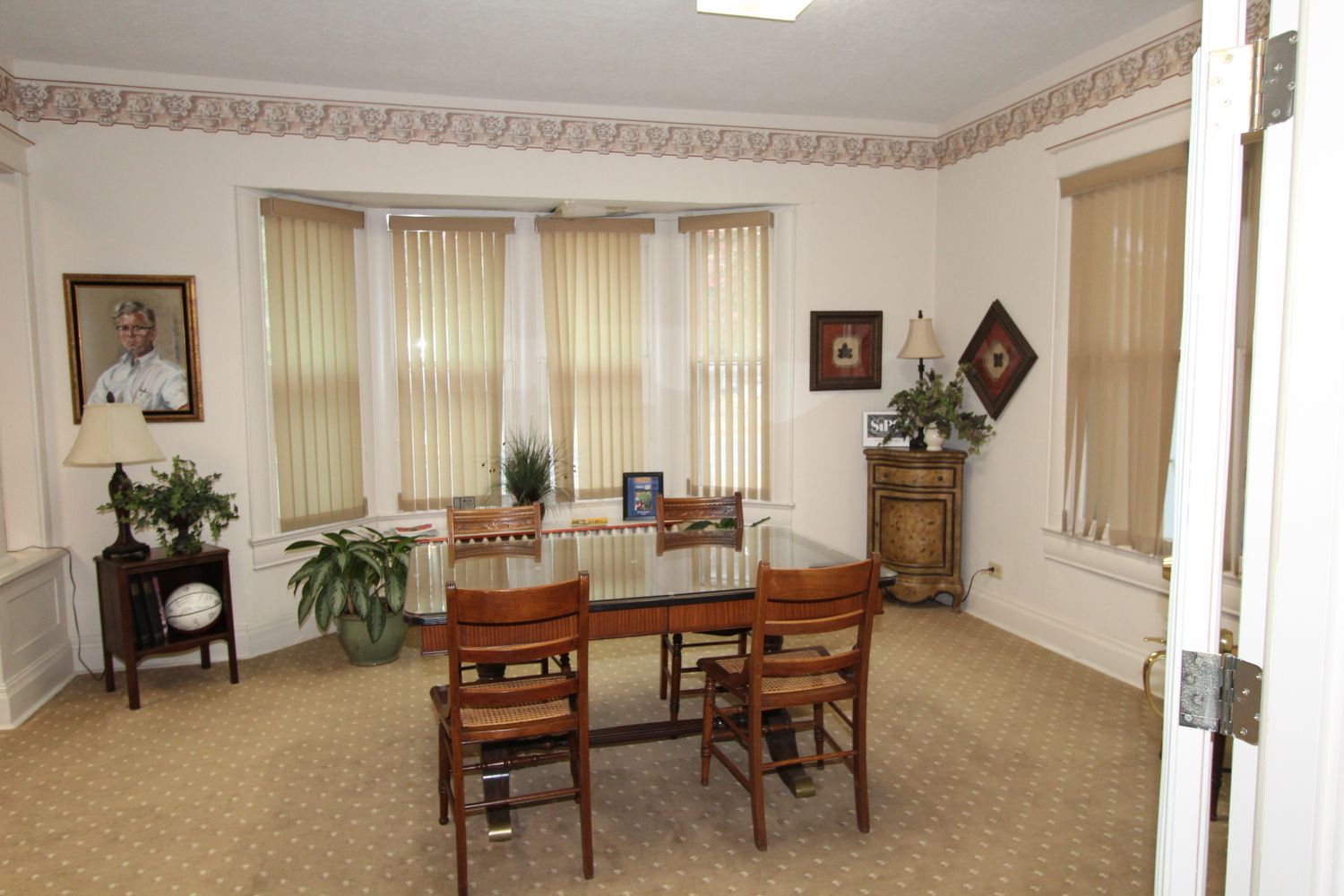 1321 Wabash Ave, Mattoon, IL 61938